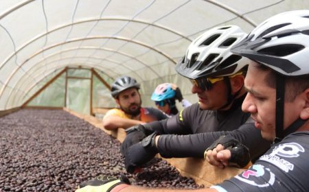La SAG promueve la calidad del café hondureño en la primera vuelta ciclística en Santa Bárbara 