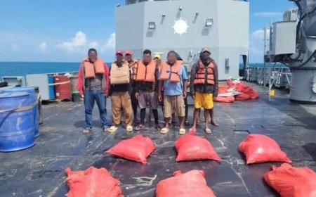 Capturan a 14 pescadores pos pesca ilegal de tiburón en la Moskitia, Islas de la Bahia.
