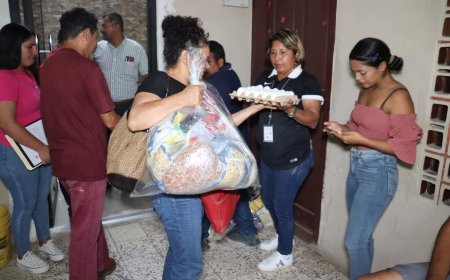 Alcaldia de Villanueva, Cortés, entrega alinentos a familias afectadas por falla geológica
