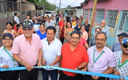 Inauguran pavimentación de calle en la colonia San Francisco en Choloma.