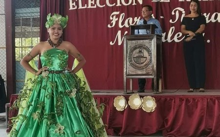 Colorido y derroche de belleza en elección de reinas de la naturaleza en el   'José Simón Azcona Hoyo' de Urraco Pueblo