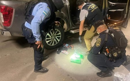 Capturan a comerciante con 15 paquetes de supuesta cocaina en Omoa, Cortés