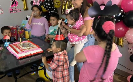 Fiesta de cumpleaños para los hermanitos Mejia Villalobos en Canadá