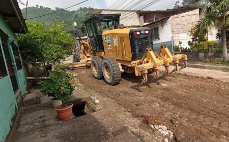 Reparan calles en diferentes zonas de Choloma