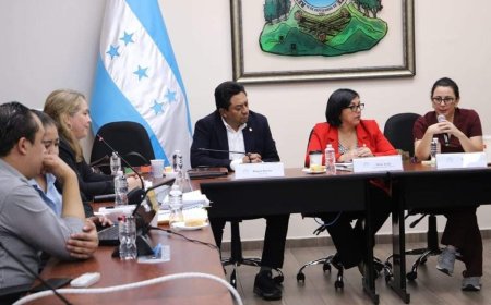 Entregan documentación a Comisión Investigadora de casos de impacto en contra de exfiscales