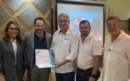 Alcaldia de Villanueva, Cortés, recibe certificación oficial de su Plan de Desarrollo Municipal