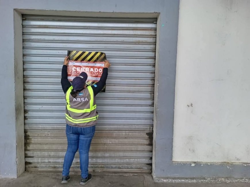 Por insalubridad, la ARSA cierra temporalmente una panaderia en Tela