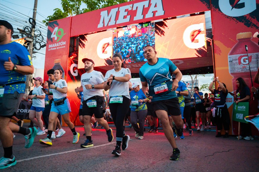 Deportes: Sportia Runners dice presente en la 49ª edición de la Maratón de La Prensa