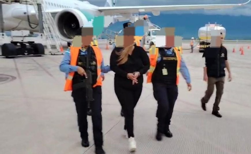 PROCESO: Interpol recibe a una estilista hondureña por el delito de pornografía infantil