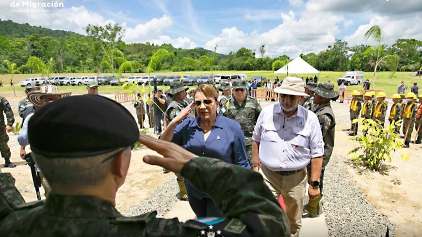 Presidenta Xiomara Castro visita el segundo Batallon de Protección Ambiental