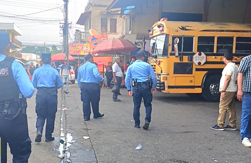 Policia "peina" zonas comerciales y carreteras para prevenir el crimen en El Progreso y alrededores.