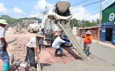 Construcción de boulevar viene a catapultar el desarrollo en Dos Caminos, Villanueva, Cortés.