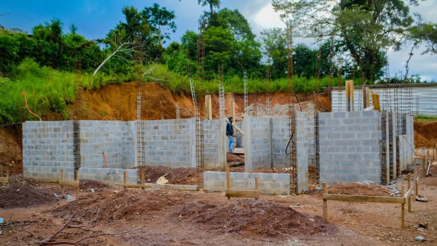 Construyen Centro de Salud del Mochito “Dr. Sir Salvador E. Moncada”