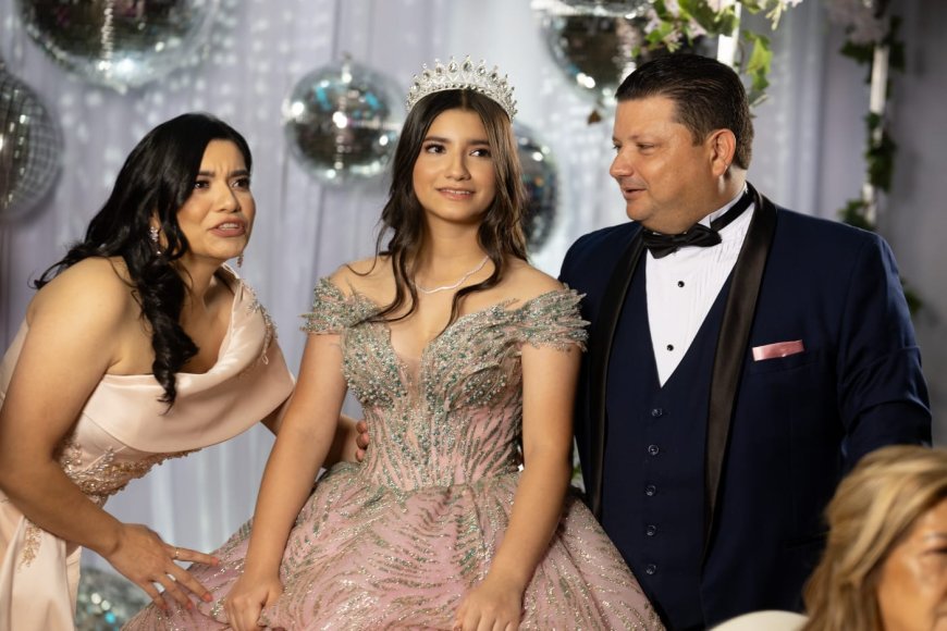 Alegria y buenos deseos para la quinciañera Bielka Samira Ramirez Euceda