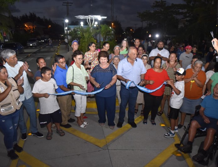 Alcaldia porteña inaugura boulevard y parquesito en barrio San Martin