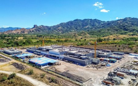 Presidenta Xiomara Castro supervisa construcción de Hospital Médico Quirúrgico María Josefa Lastiri, en Choluteca.