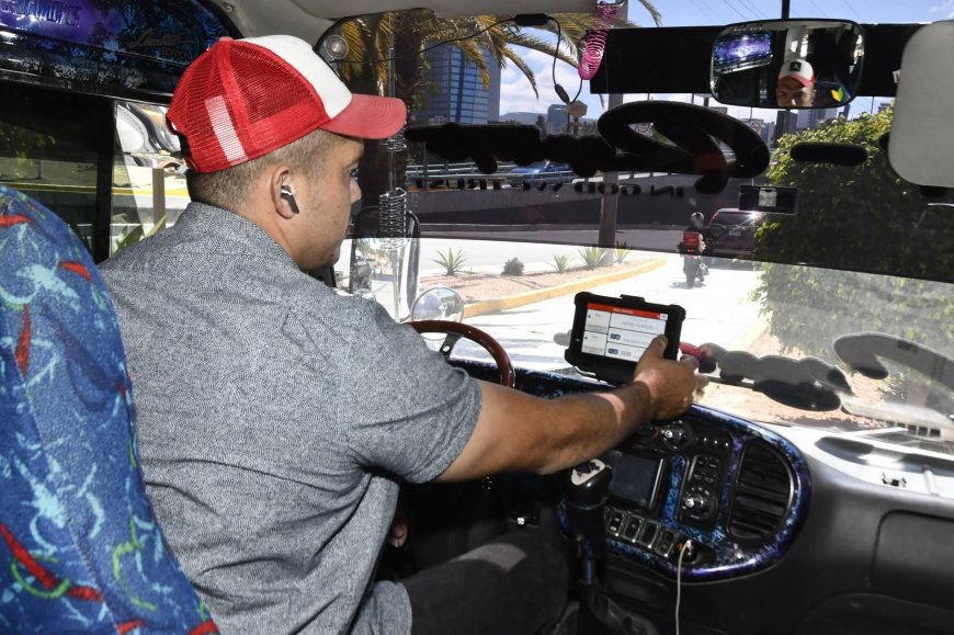 Alcaldia de Tegucigalpa presenta plan para modernizar el transpor de buseste