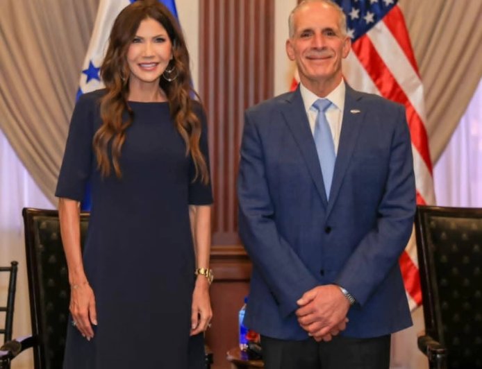 Con reunión con Kristi Noem, presidente Asfura fortalece alianza con EE.UU.