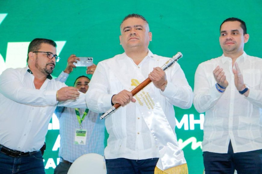 El alcalde de Olanchito, Yoro, Juan Carlos Molina asume presidencia de la AMHON