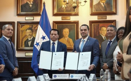 Congreso Nacional y la ENAG firman convenio que dará acceso gratis a leyes publicadas en La Gaceta