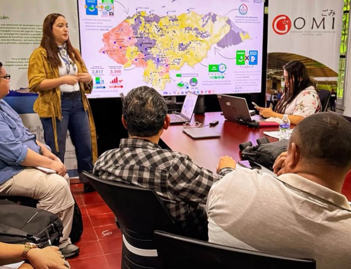 Alcaldes de AMUPROLAGO conocen proyecto de Catastro Nacional del IP