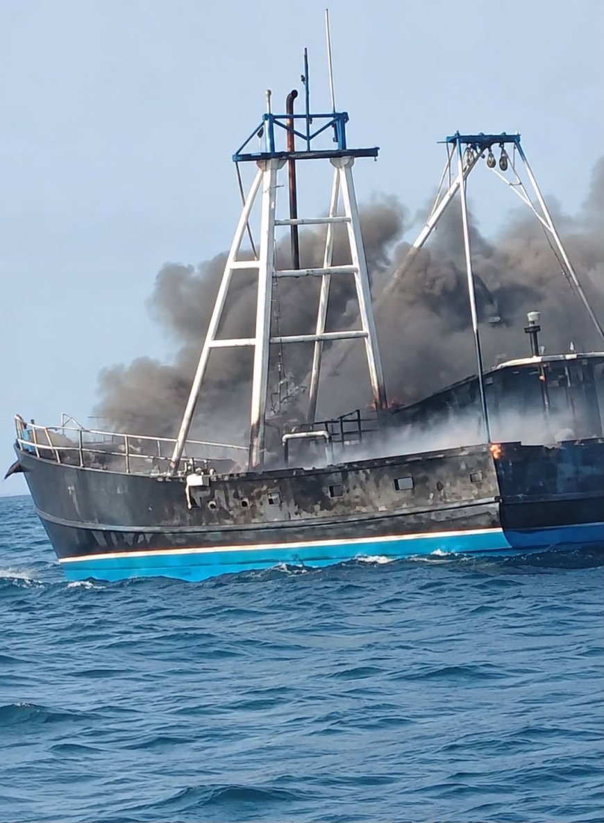 Un muerto al incendiarse barco pesquero en alta mar Gracias a Dios