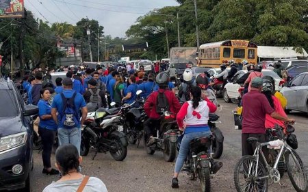 Transportistas se toman carretera a la zona oriental de Honduras