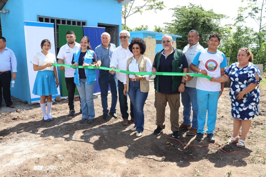 Colonia "Felipe Borjas" de Villanueva, Cortés, ya cuenta con moderno sistema de agua