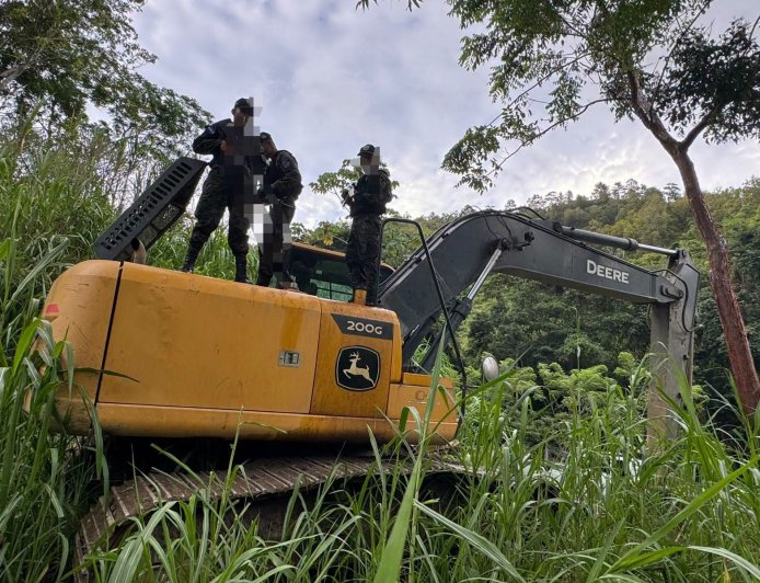 FFAA paran explotación ilegal de mineria en Nueva Frontera en Santa Bárbara